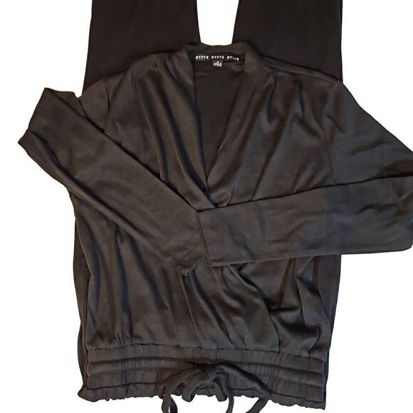 HYFVE Long Sleeve Surplice Top Drawstring Jumpsuit Black Medium - Picture 3 of 8